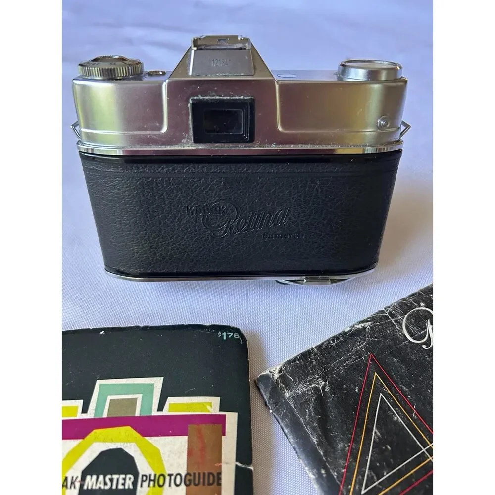 Kodak REFLEX III (SLR) Camera Xenar f: 2.8/50mm Schneider-Krueznach lens